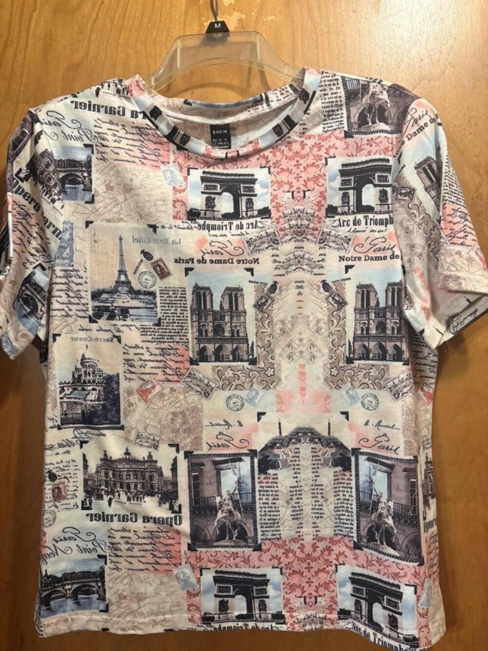 WOMEN'S PARIS EIFFEL TOWER PRINT GRAPHIC TEE - SIZE LARGE